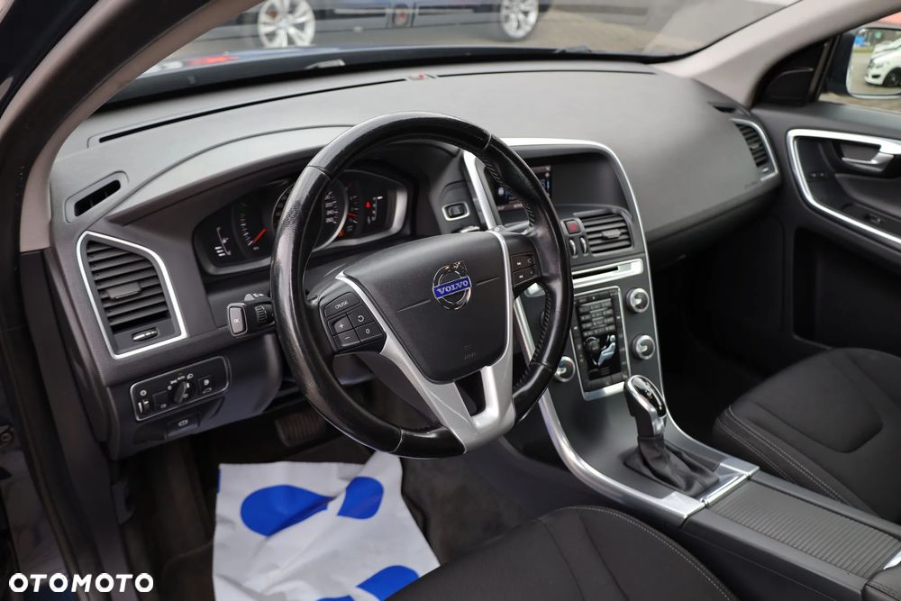 Volvo XC 60 D4 Geartronic Kinetic - 14