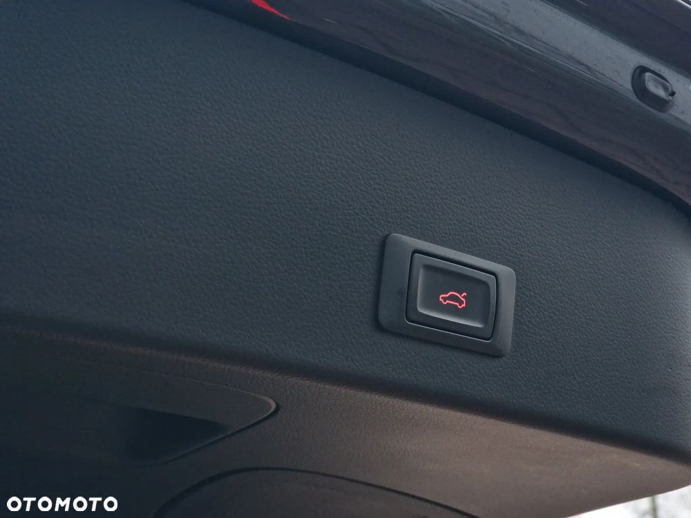 Audi A6 Avant 3.0 TDI quattro S tronic - 29