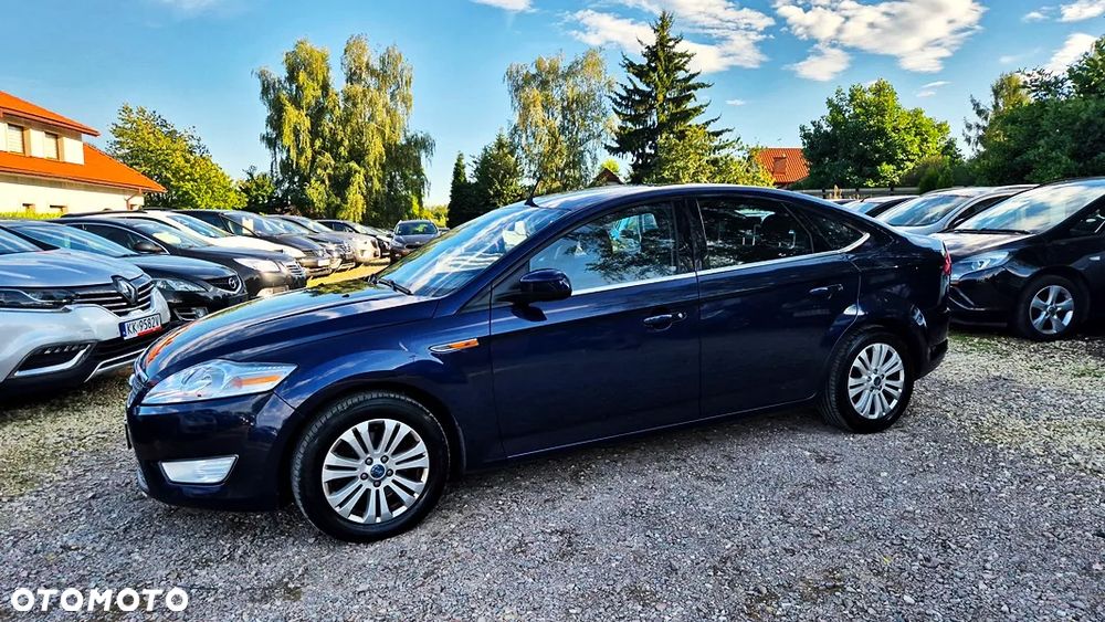 Ford Mondeo - 24