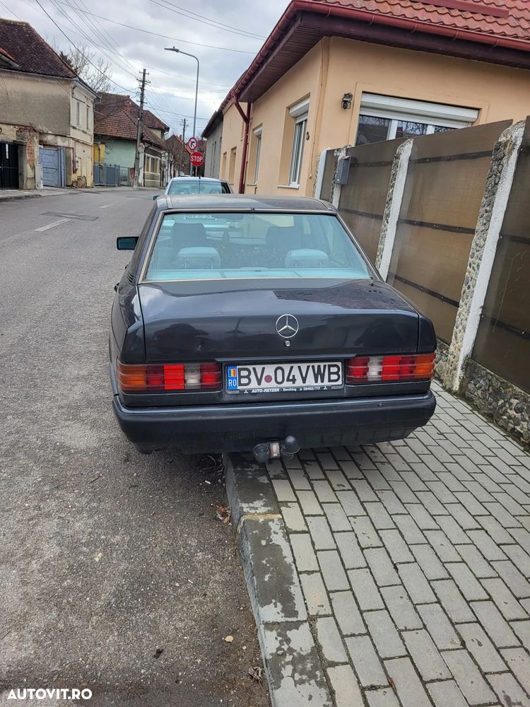 Mercedes-Benz W201 - 3