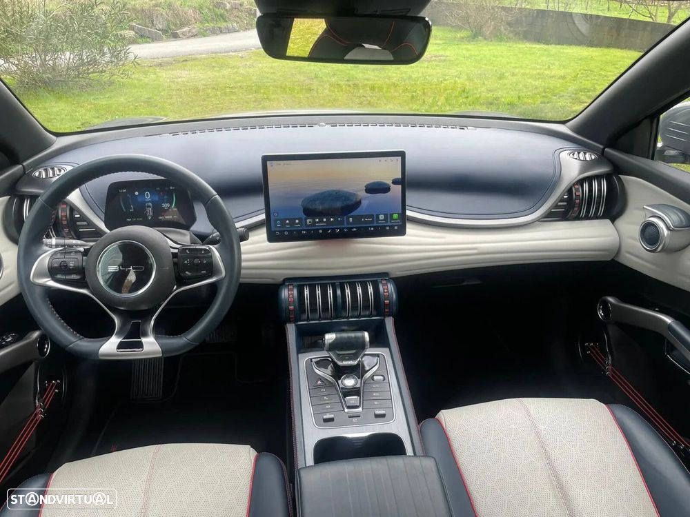 BYD Atto 3 60.48 kWh Comfort - 12