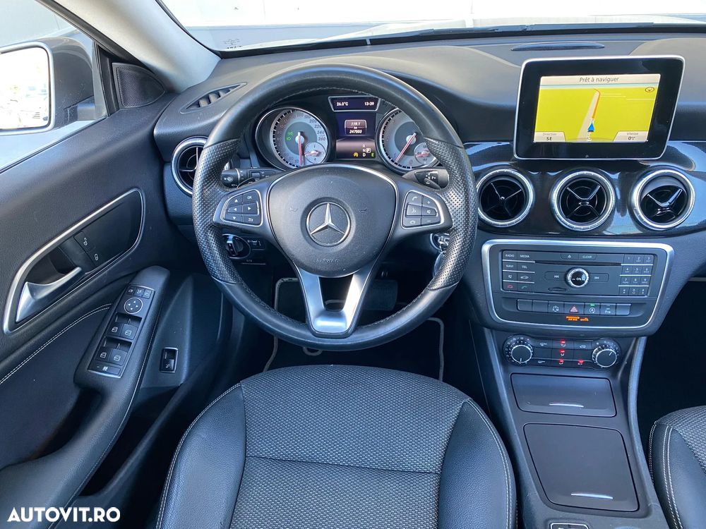 Mercedes-Benz CLA - 23