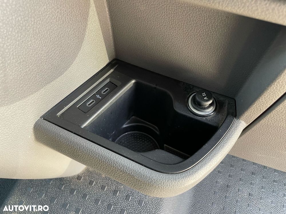 Volkswagen Transporter 4MOTION LUNG - 24