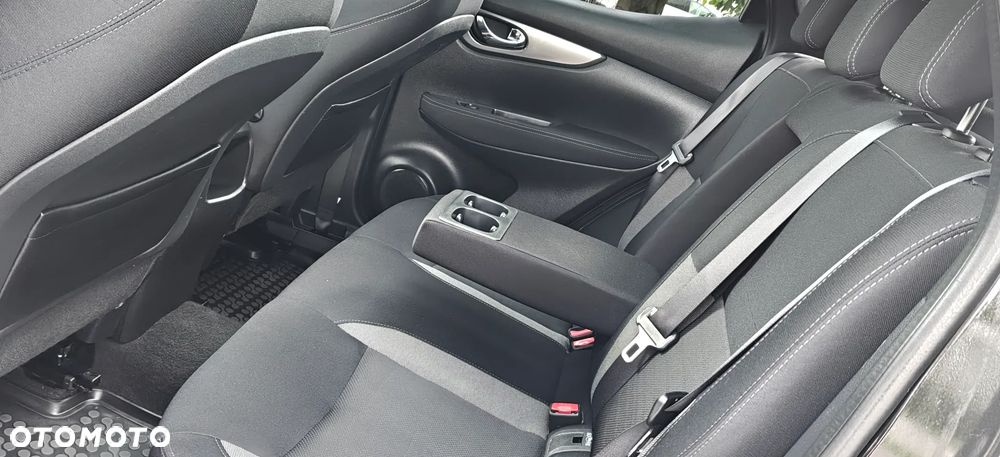 Nissan Qashqai 1.6 DIG-T Tekna+ - 31