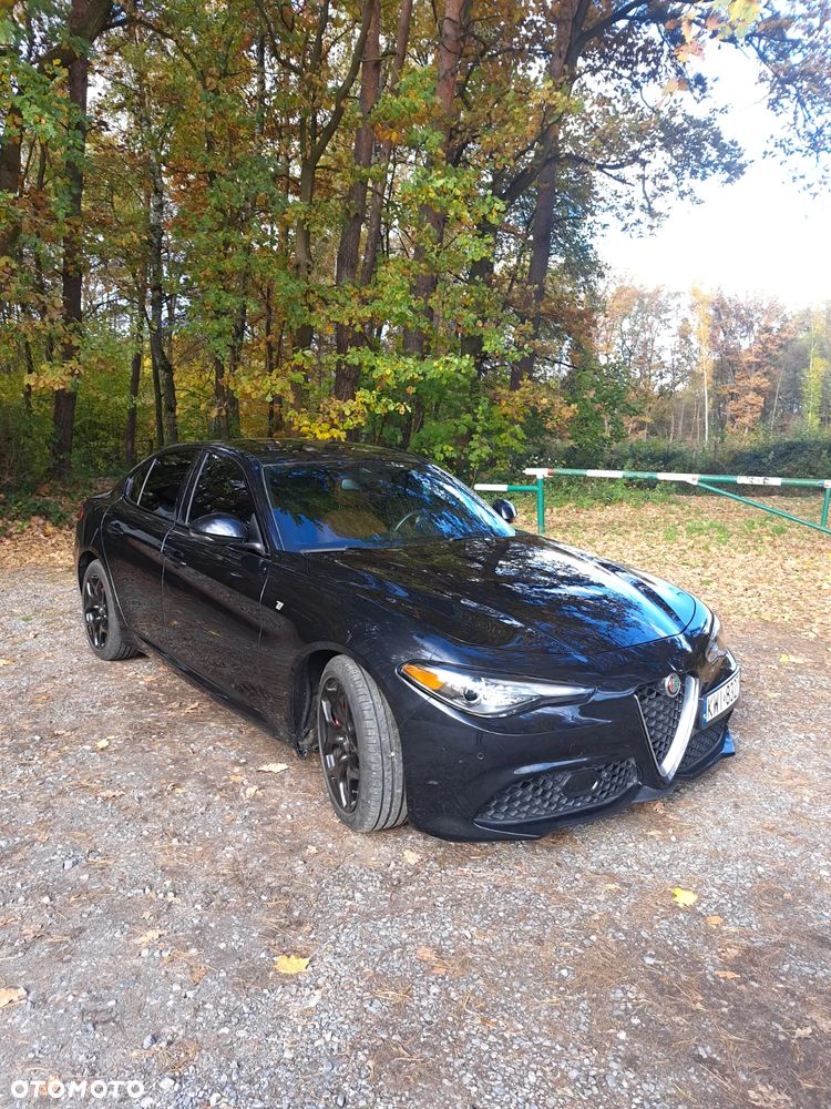 Alfa Romeo Giulia 2.0 Turbo 16V AT8 Veloce Ti - 20