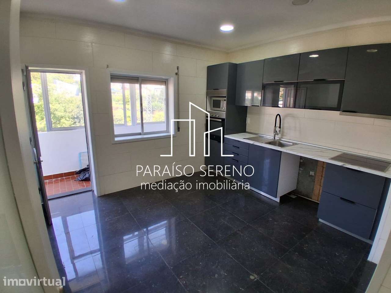 Apartamento T3 Remodelado Fânzeres-Gondomar - Grande imagem: 2/19
