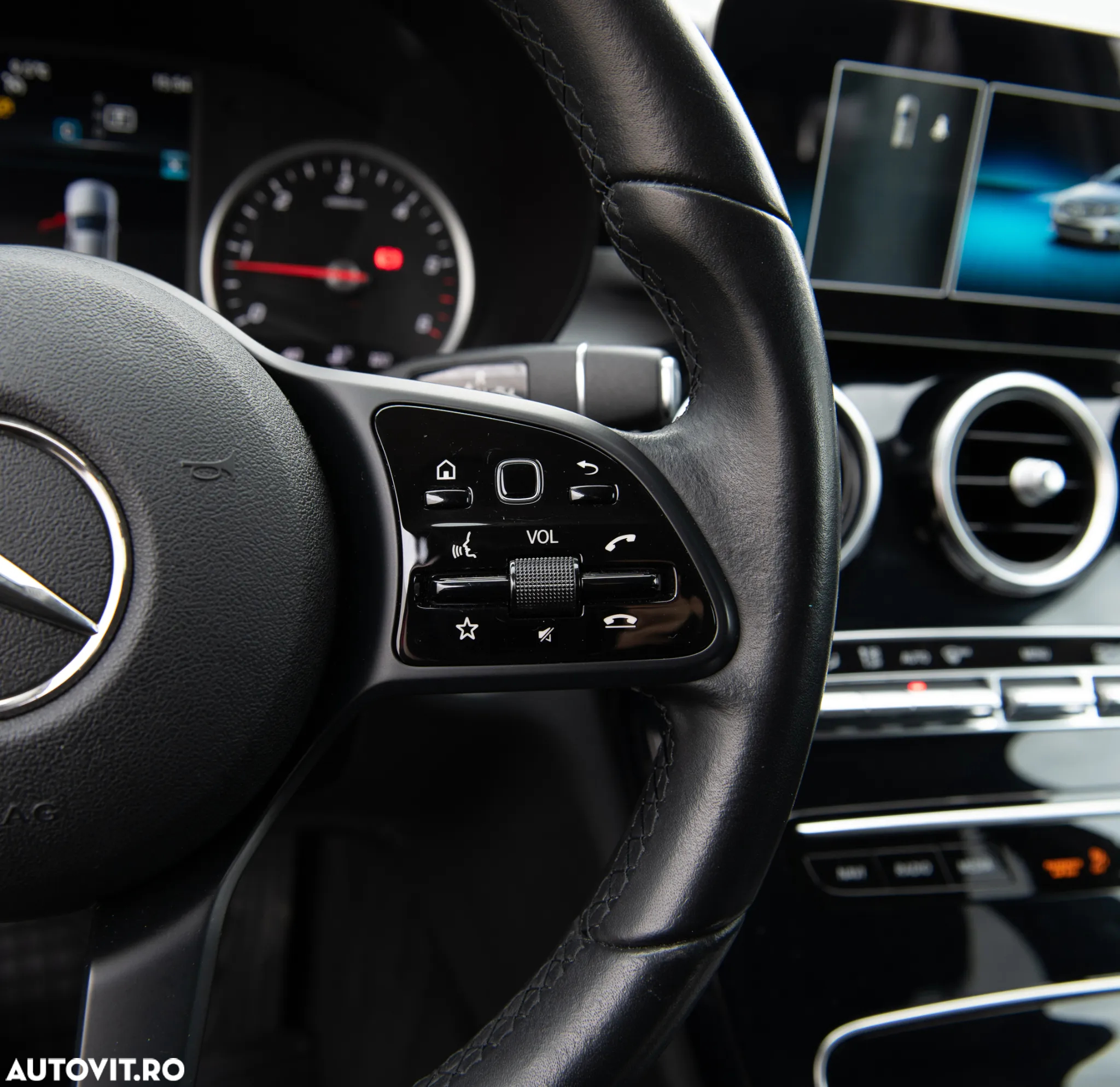Mercedes-Benz C 220 d 4Matic T 9G-TRONIC Avantgarde - 16