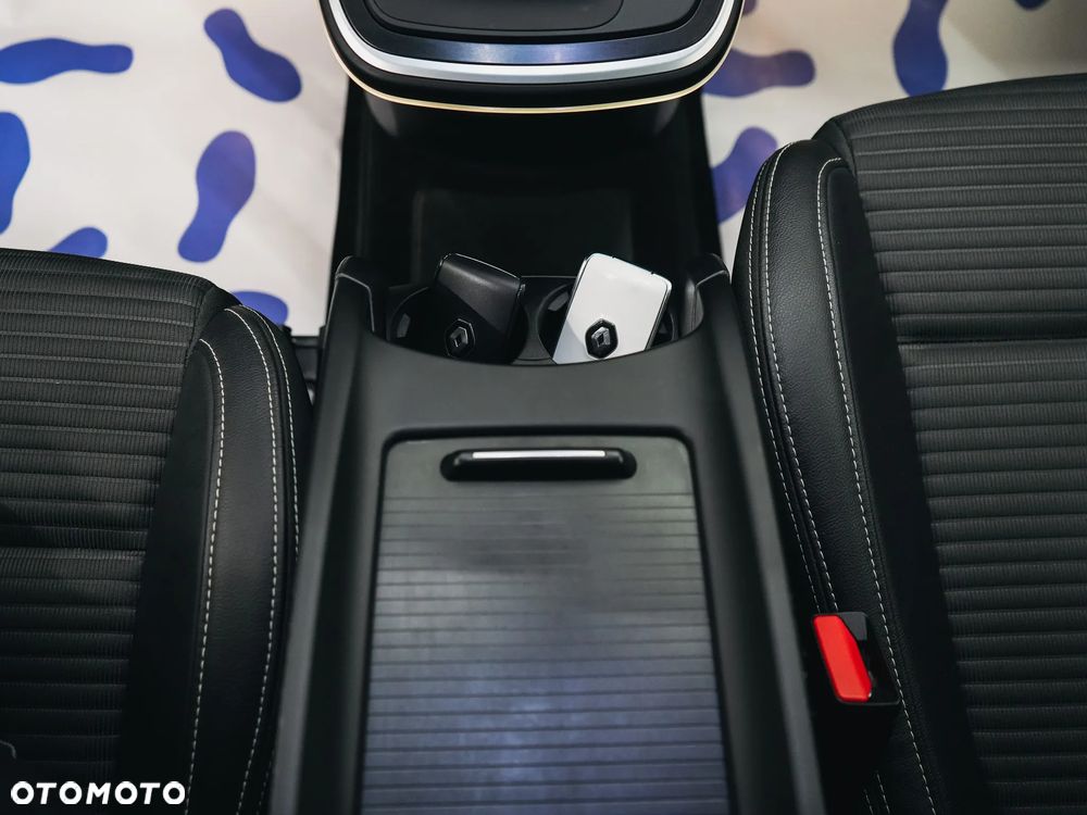 Renault Grand Scenic - 25