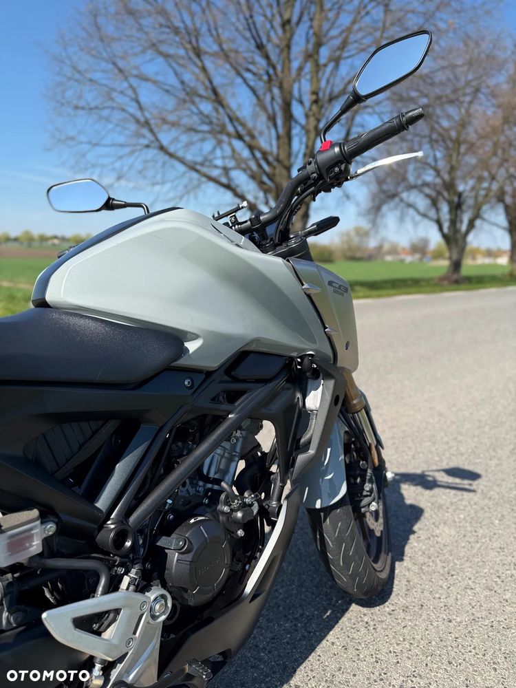 Honda CB - 20