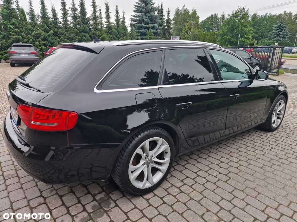 Audi A4 Avant - 10