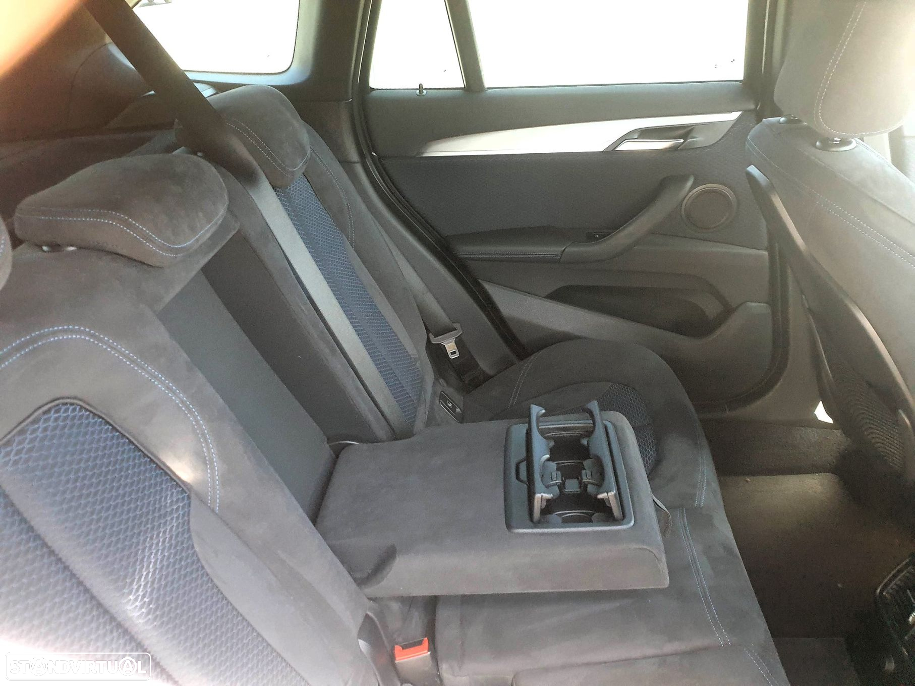 BMW X1 16 d sDrive Pack M - 37