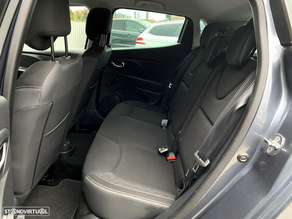 Renault Clio 0.9 TCe Limited Bi-Fuel - 29