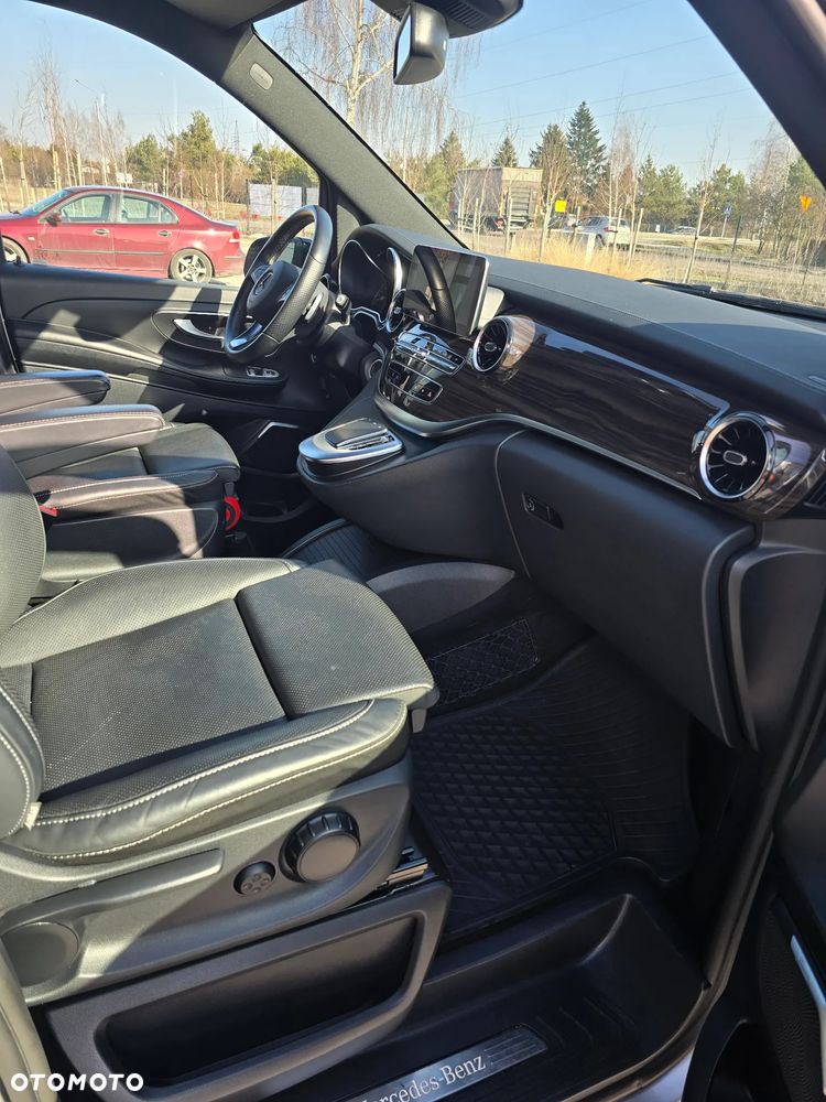 Mercedes-Benz Klasa V 300 d 4-Matic Avantgarde 9G-Tronic (d³ugi) - 27