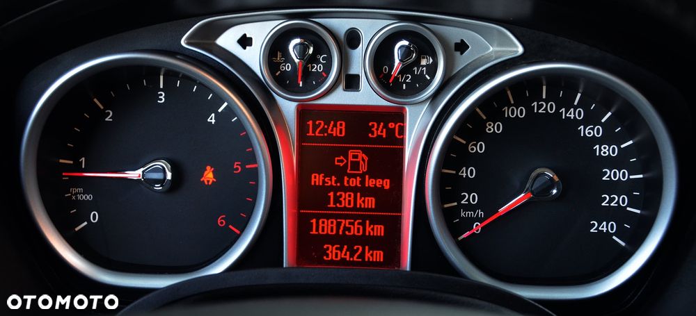 Ford Kuga 2.0 TDCi 2x4 Titanium - 15