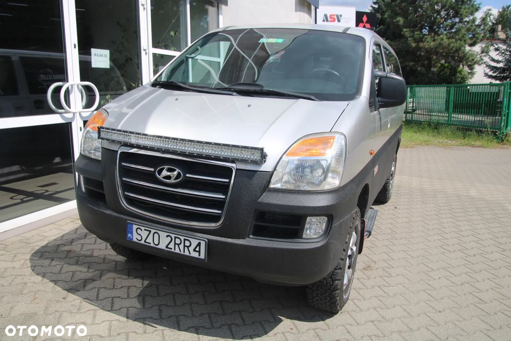 Hyundai H-1 Starex - 5