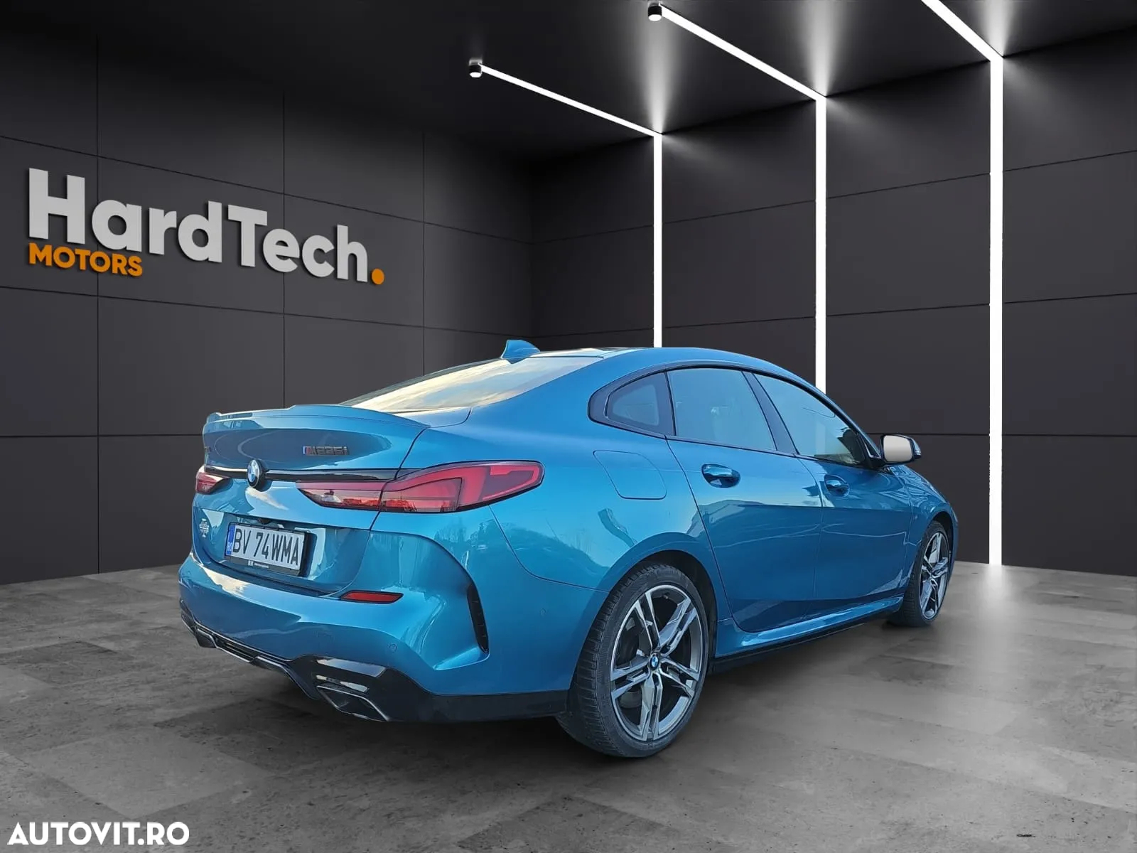 BMW M2 M235i xDrive AT - 4