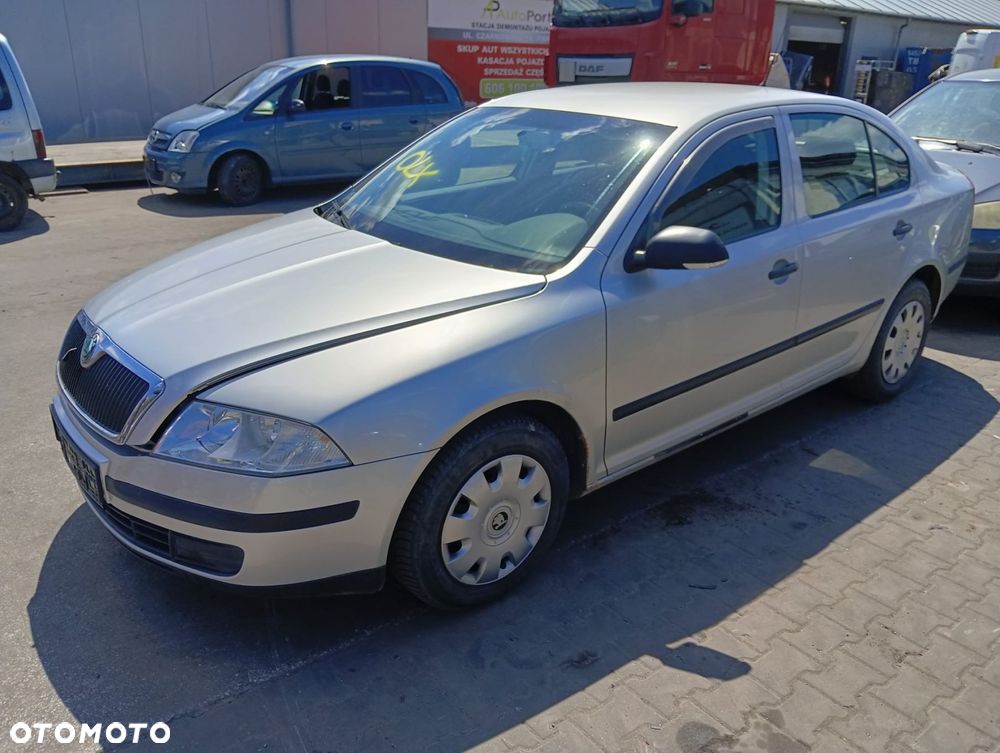 Licznik (Lampa, Błotnik, Kierownica, Fotele, Części Silnikowe) Skoda Octavia 1.9 Diesel 104Km 2006R - 3