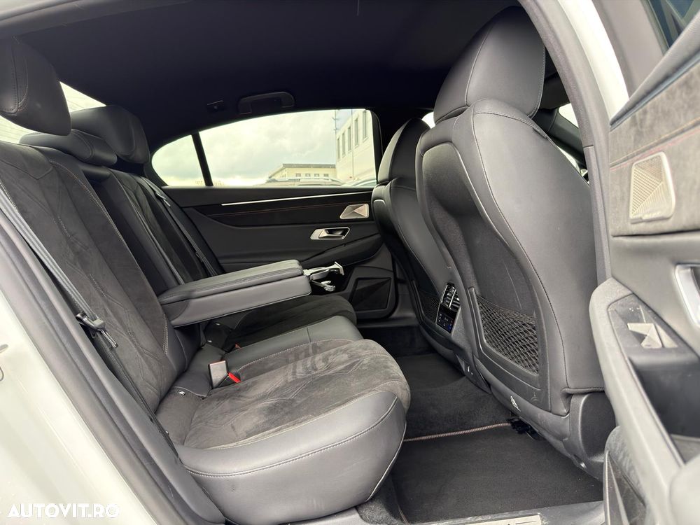 DS Automobiles DS 9 - 11