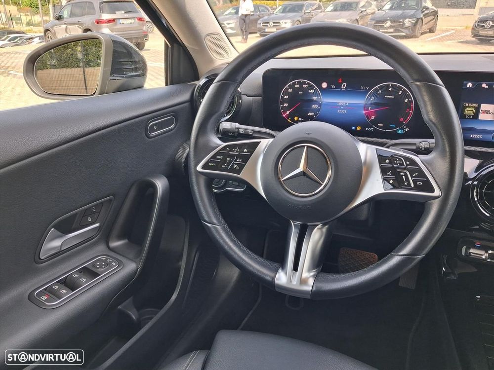 Mercedes-Benz A 200 Style Plus Aut. - 15