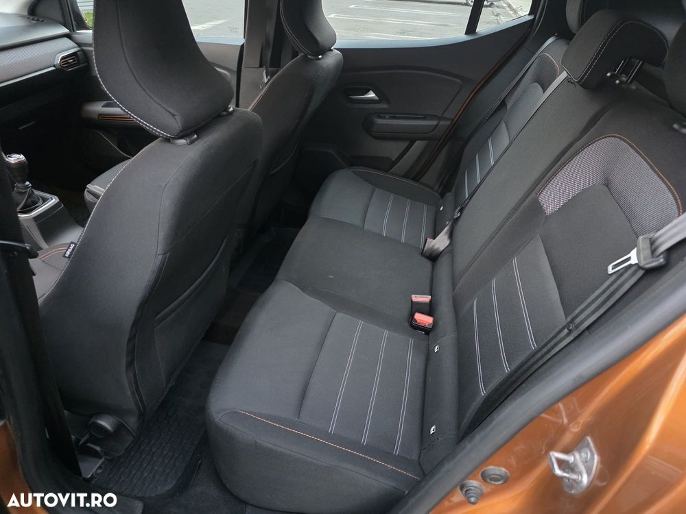 Dacia Sandero - 8
