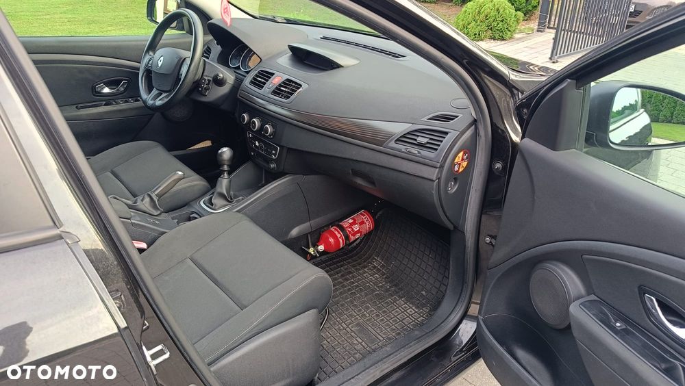 Renault Megane 1.5 dCi Dynamique - 6