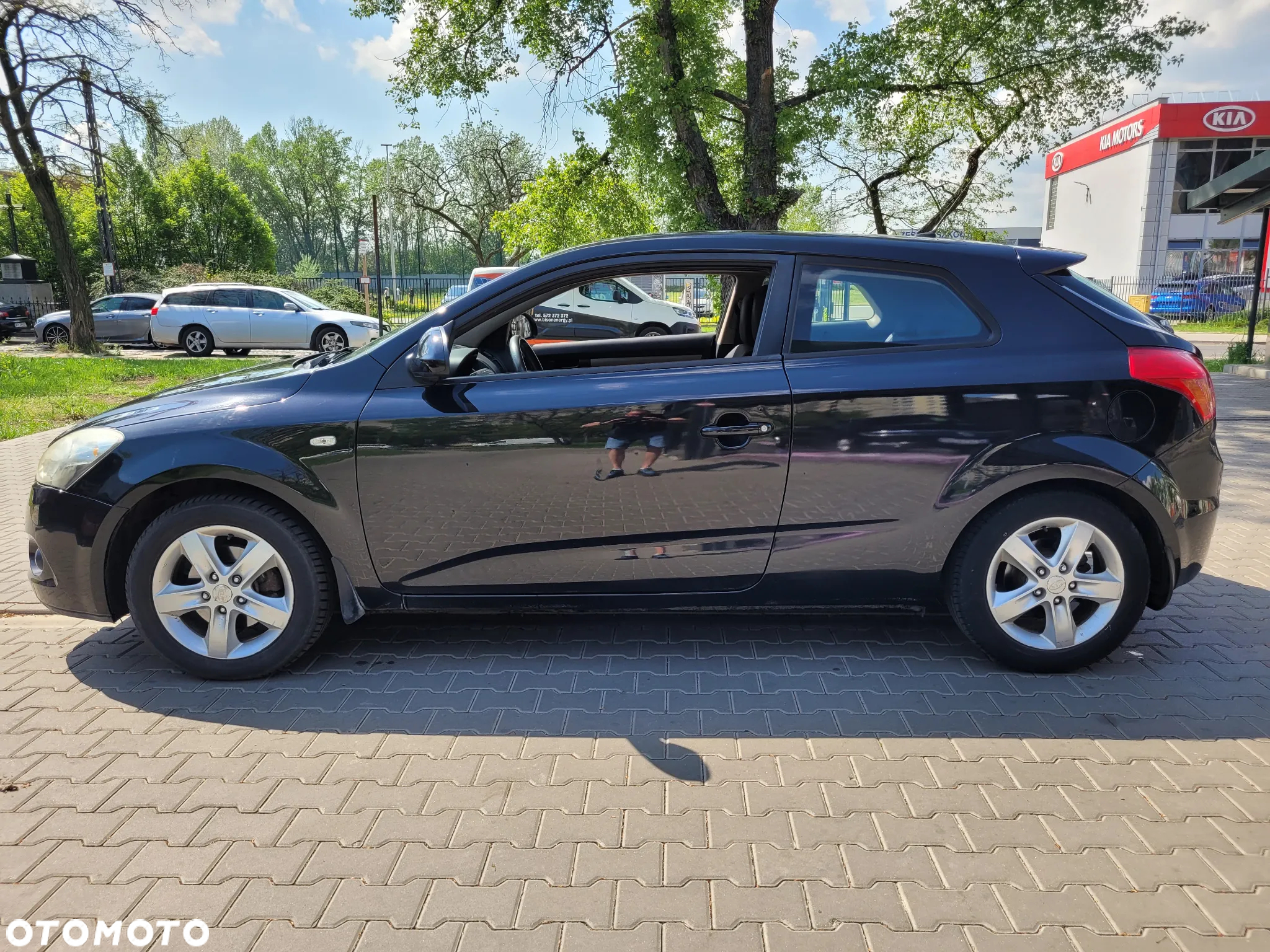 Kia Ceed - 4