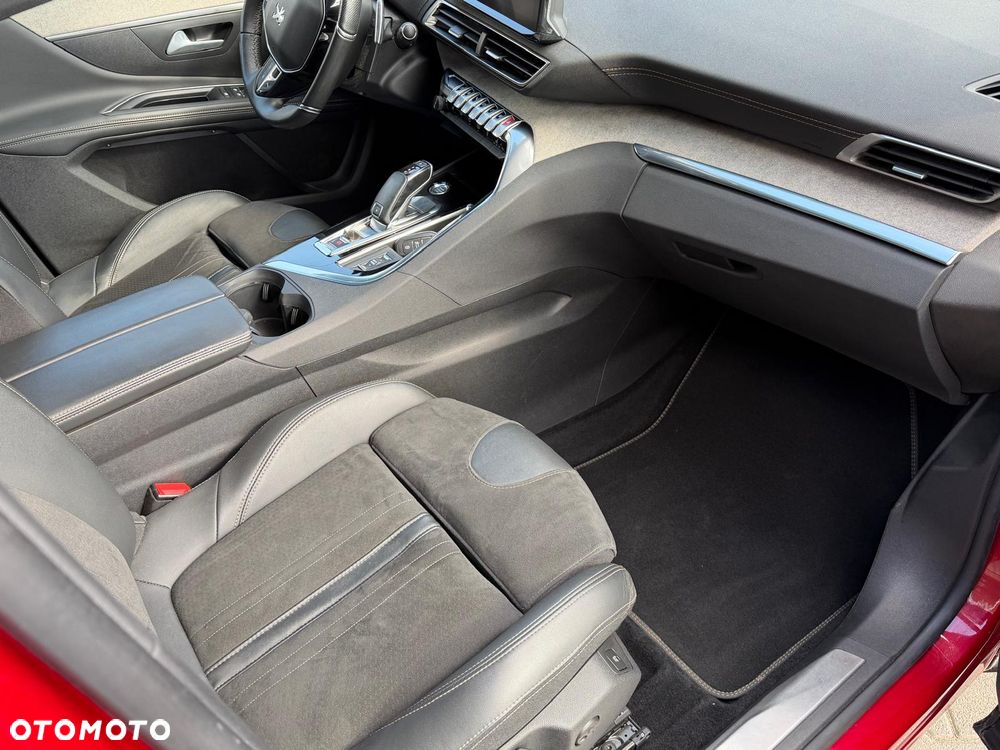 Peugeot 5008 PureTech 180 EAT8 Stop & Start GT Pack - 22