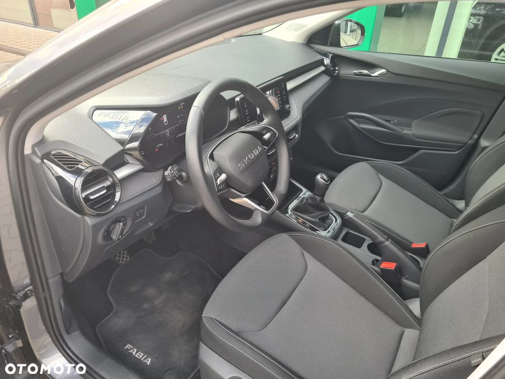 Skoda Fabia 1.0 TSI Drive - 10