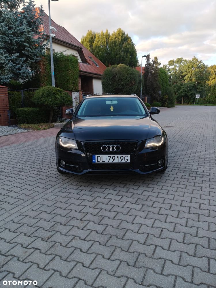 Audi A4 B8 (2007-2015) 2.7 TDI DPF Ambiente, 2008