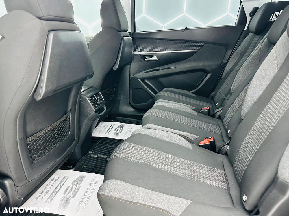 Peugeot 5008 PureTech 130 Allure - 16