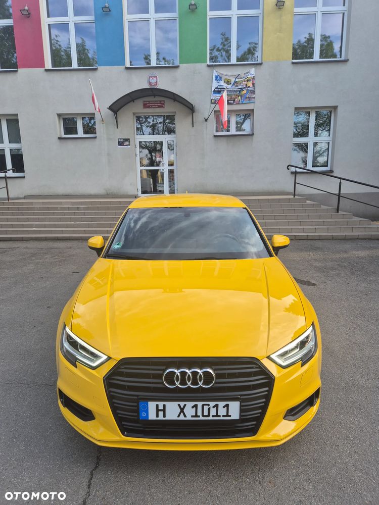 Audi A3 Limousine 1.6 TDI S tronic design - 2