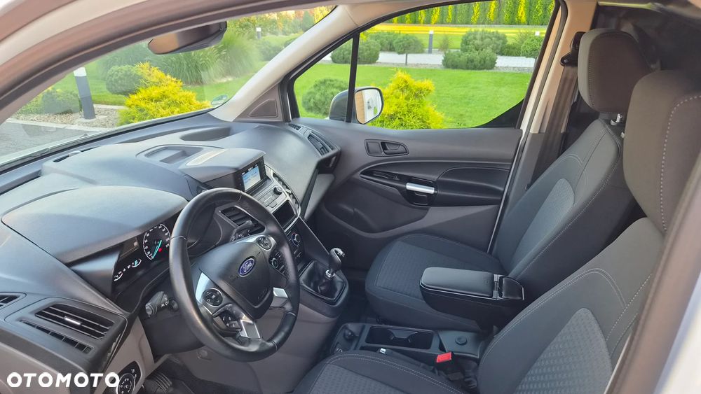 Ford Transit Connect Long - 17
