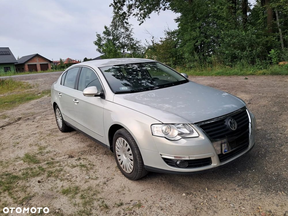 Volkswagen Passat - 8