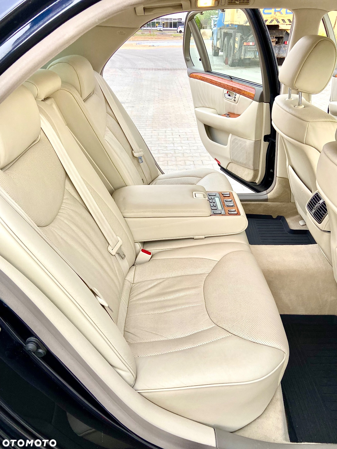 Lexus LS 430 Prezydent - 22
