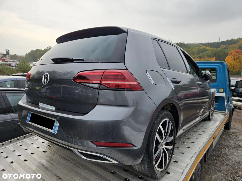 Volkswagen Golf 2.0 TDI BlueMotion Technology DSG Highline - 2