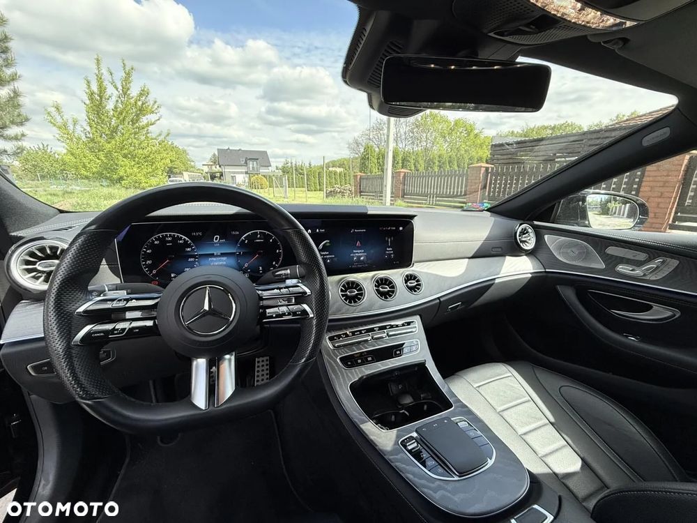 Mercedes-Benz CLS - 16