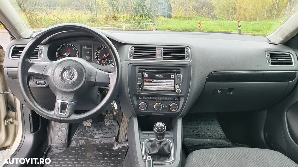 Volkswagen Jetta 1.6 TDI CR DPF Comfortline - 21