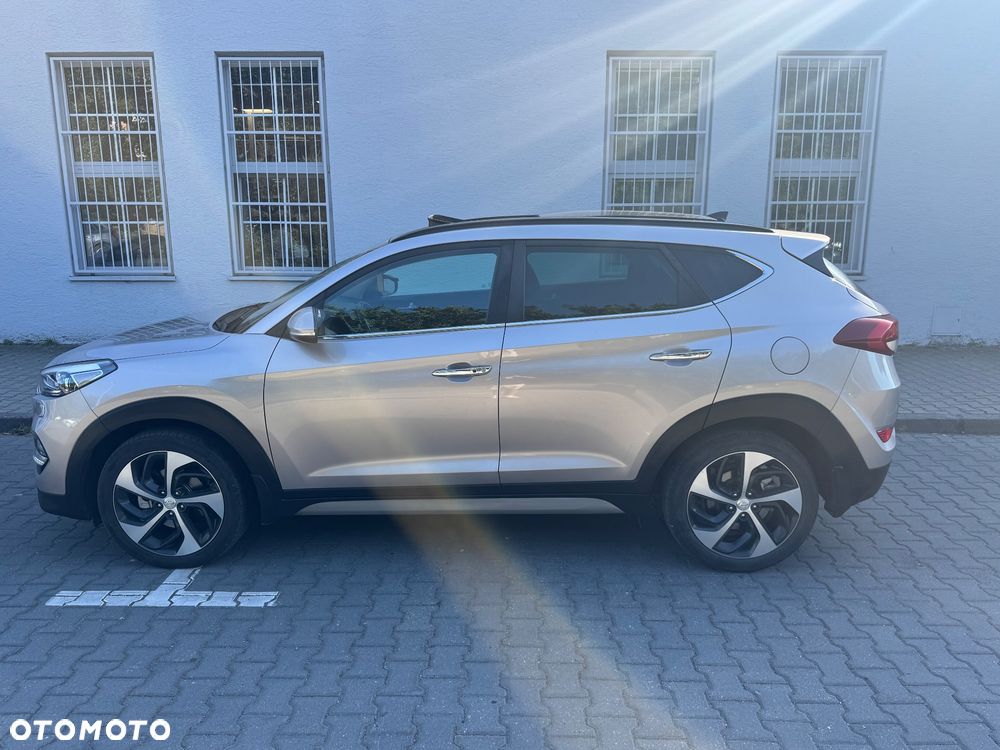 Hyundai Tucson 1.7 CRDI BlueDrive Style 2WD DCT - 8