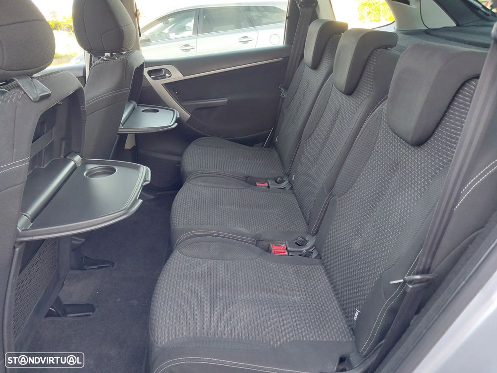 Citroën C4 Picasso 1.6 HDi Exclusive - 9