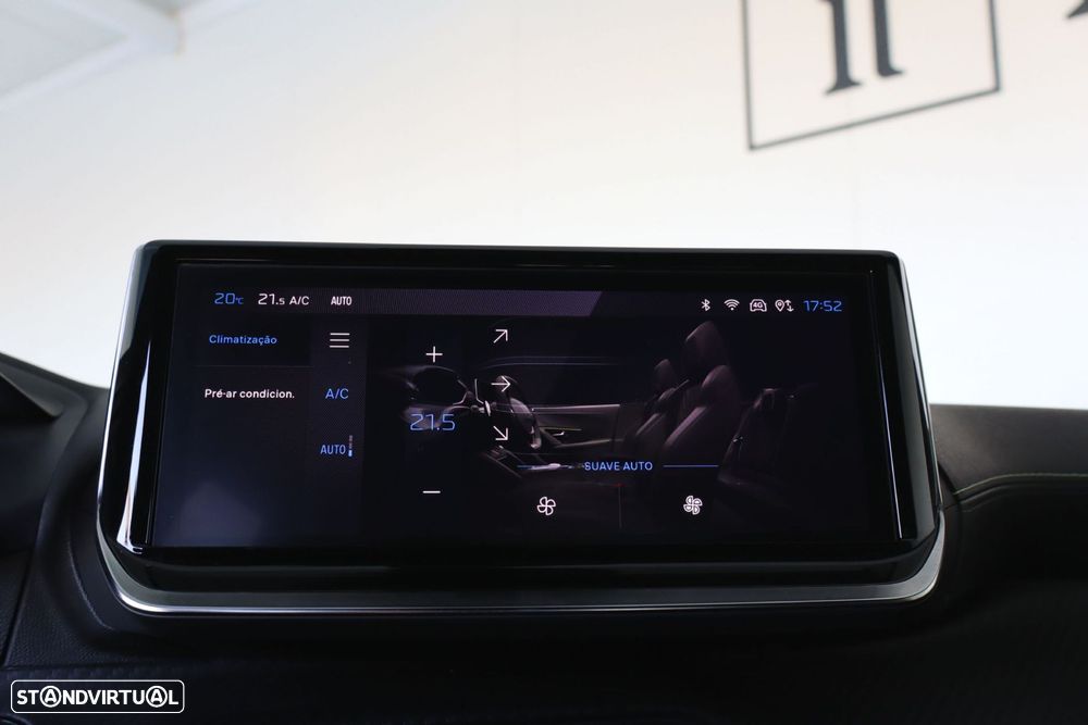 Peugeot e-2008 54 kWh GT - 37