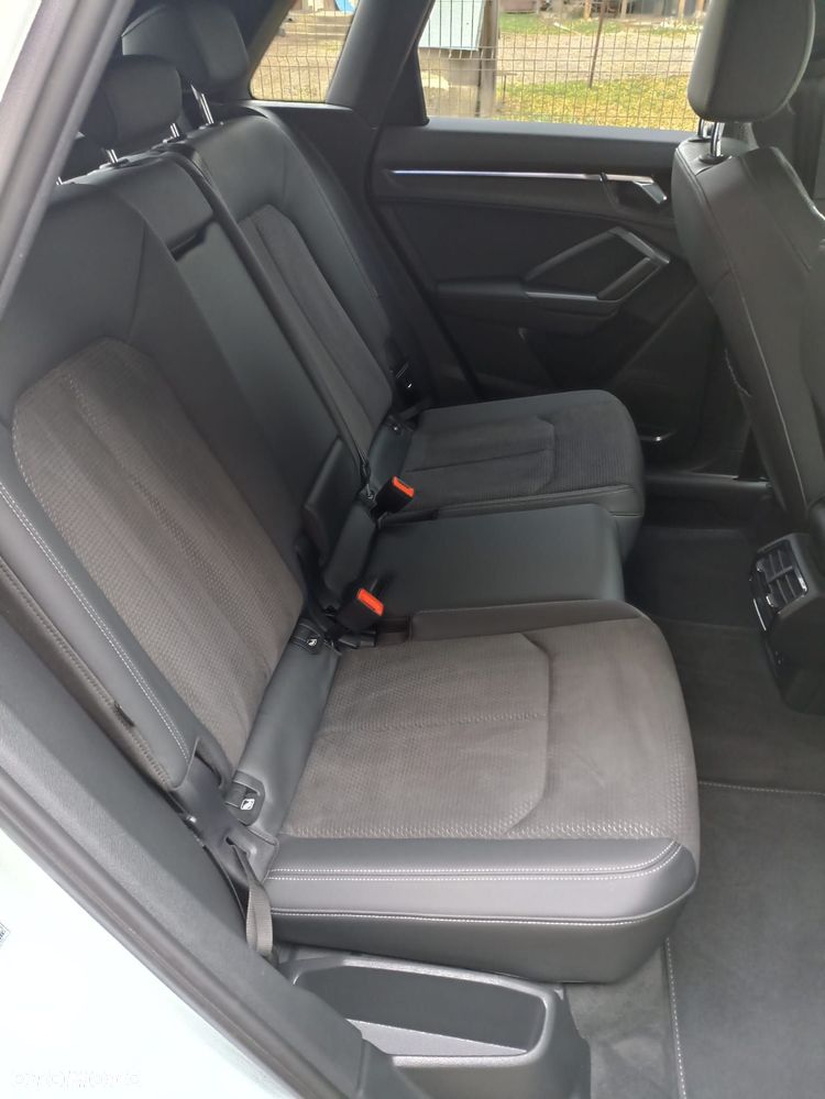 Audi Q3 40 TFSI Quattro S-Line S tronic - 4