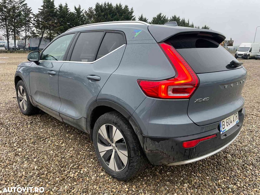 Volvo XC 40 - 4