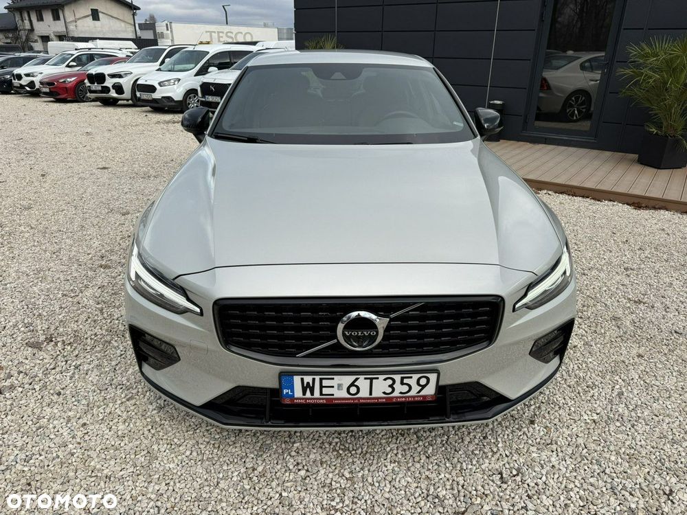 Volvo S60 B4 B R-Design - 8