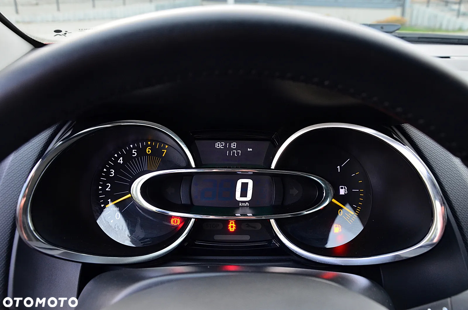Renault Clio - 18