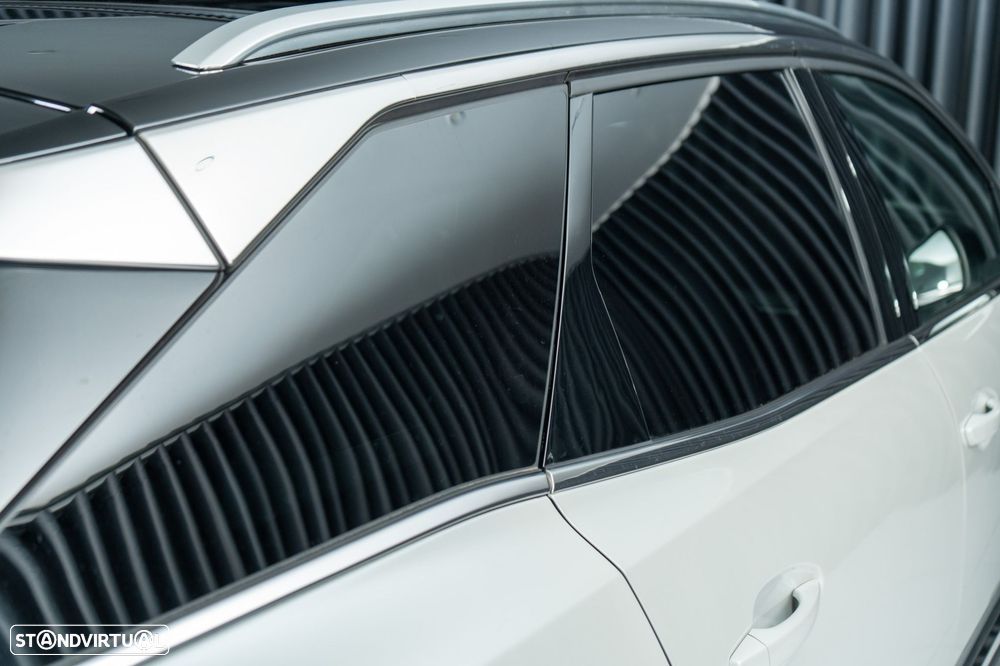 Peugeot 3008 1.6 Hybrid GT e-EAT8 - 26