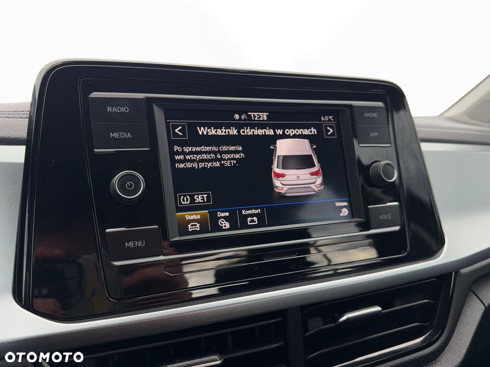 Volkswagen T-Roc - 19