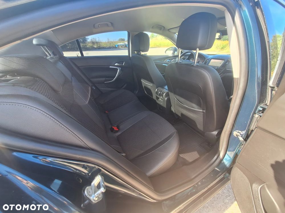 Opel Insignia - 2