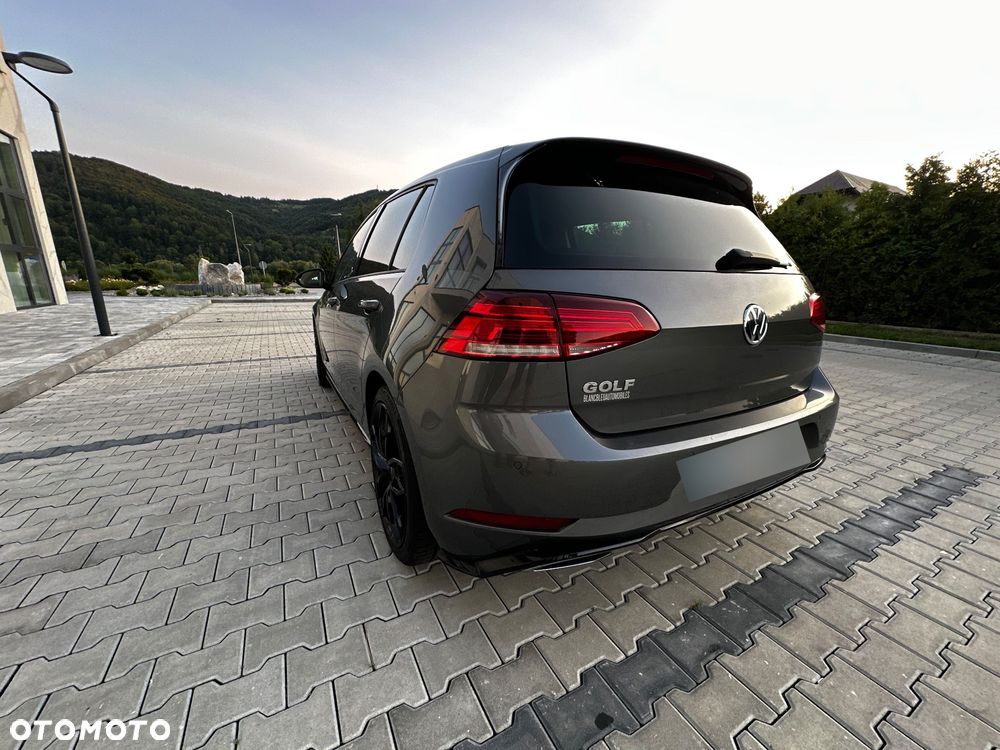 Volkswagen Golf 2.0 TDI DSG Sound - 6