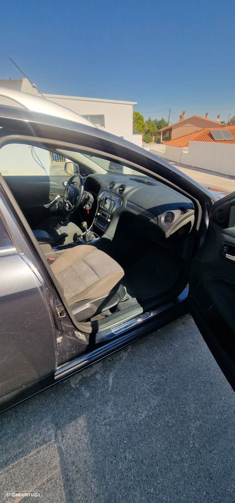 Ford Mondeo SW 2.0 TDCi Titanium - 3
