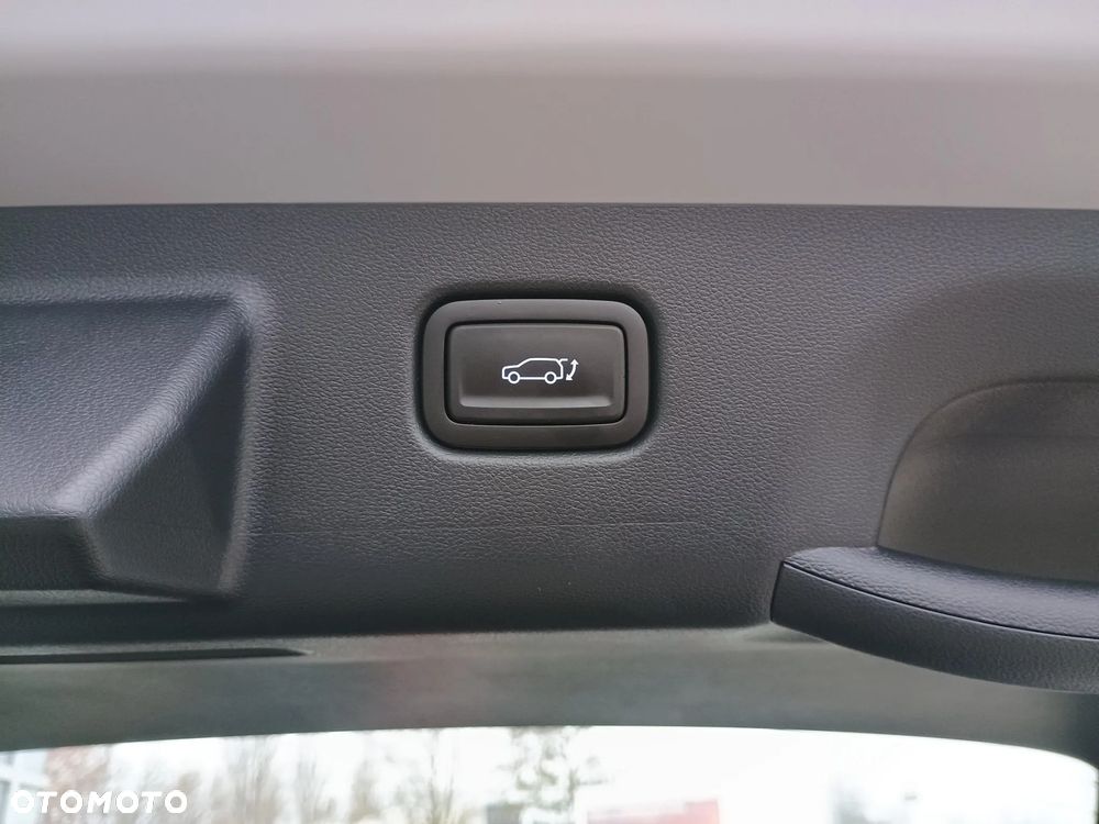 Hyundai Kona 1.6 GDI Hybrid Smart DCT - 23